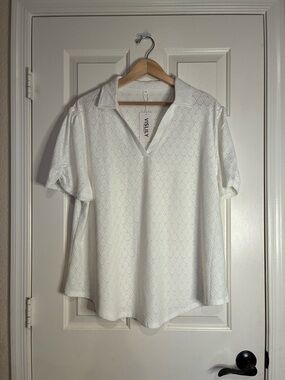 White Eyelet V-Neck Short Sleeve Blouse